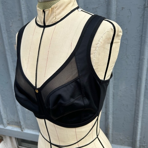 Understance Black Spacer Air Bra, BNWT, size 38 D - Picture 6 of 10